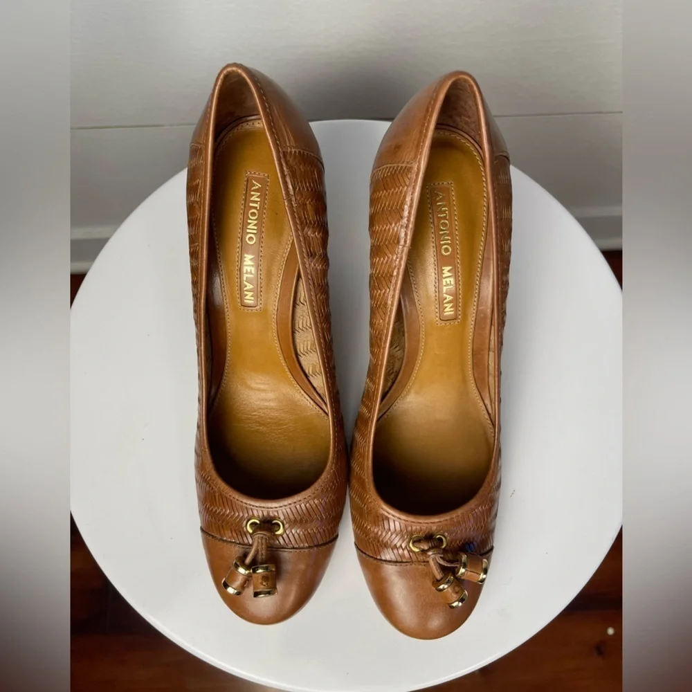 Antonio Brown Leather Heels Size 8.5
